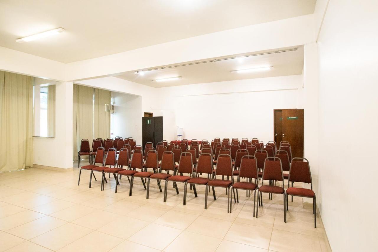 Podium Apart Hotel Varginha  Eksteriør bilde
